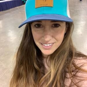 Meet your Posher, Kacie